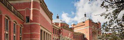 The Aston Webb building at the University of Birmingham on a sunny Spring day. 