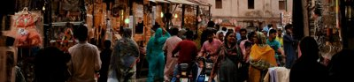 A busy market scene in Lahore.