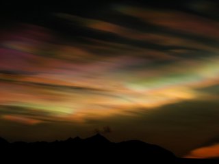 Polar stratospheric clouds, taken from a British Antarctic Survey base on 27.07.07