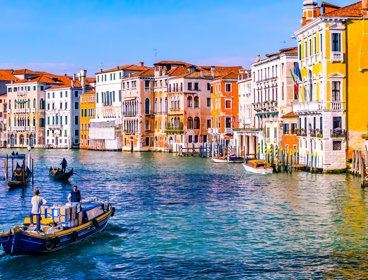 A view of the rivers and buildings of Venice